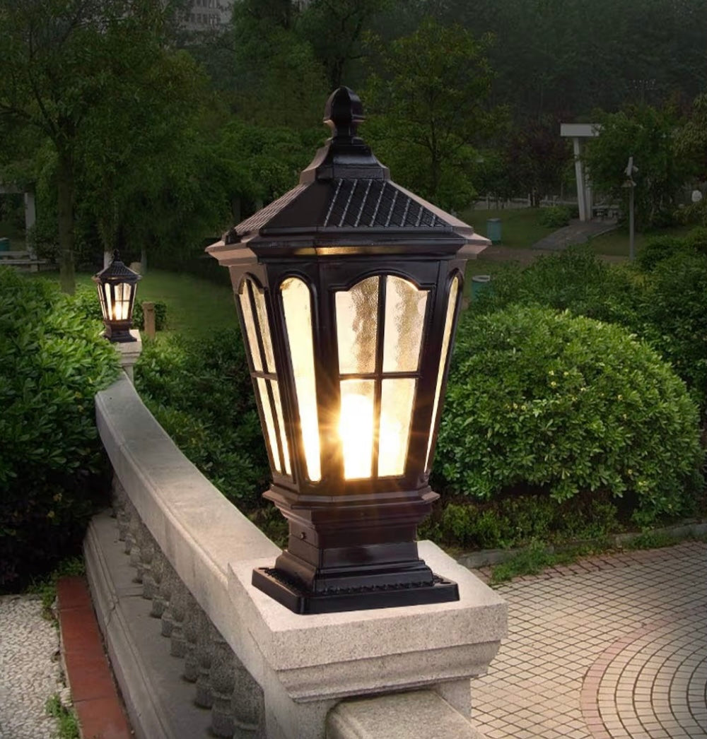 فانوس حدائق كلاسيكي – أسود مربّع