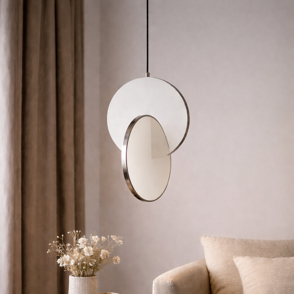 معلّقة لونارا إكليبس