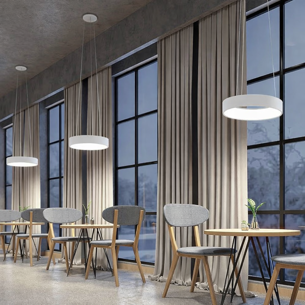 ثريّا فاريلا