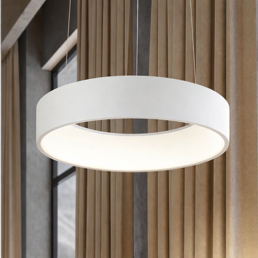 ثريّا فاريلا