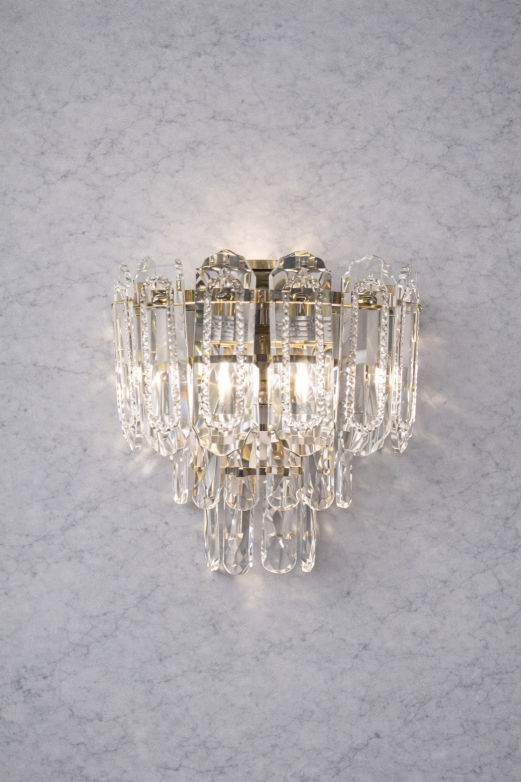 إضاءة جدارية لينير كريستال إيليجانس