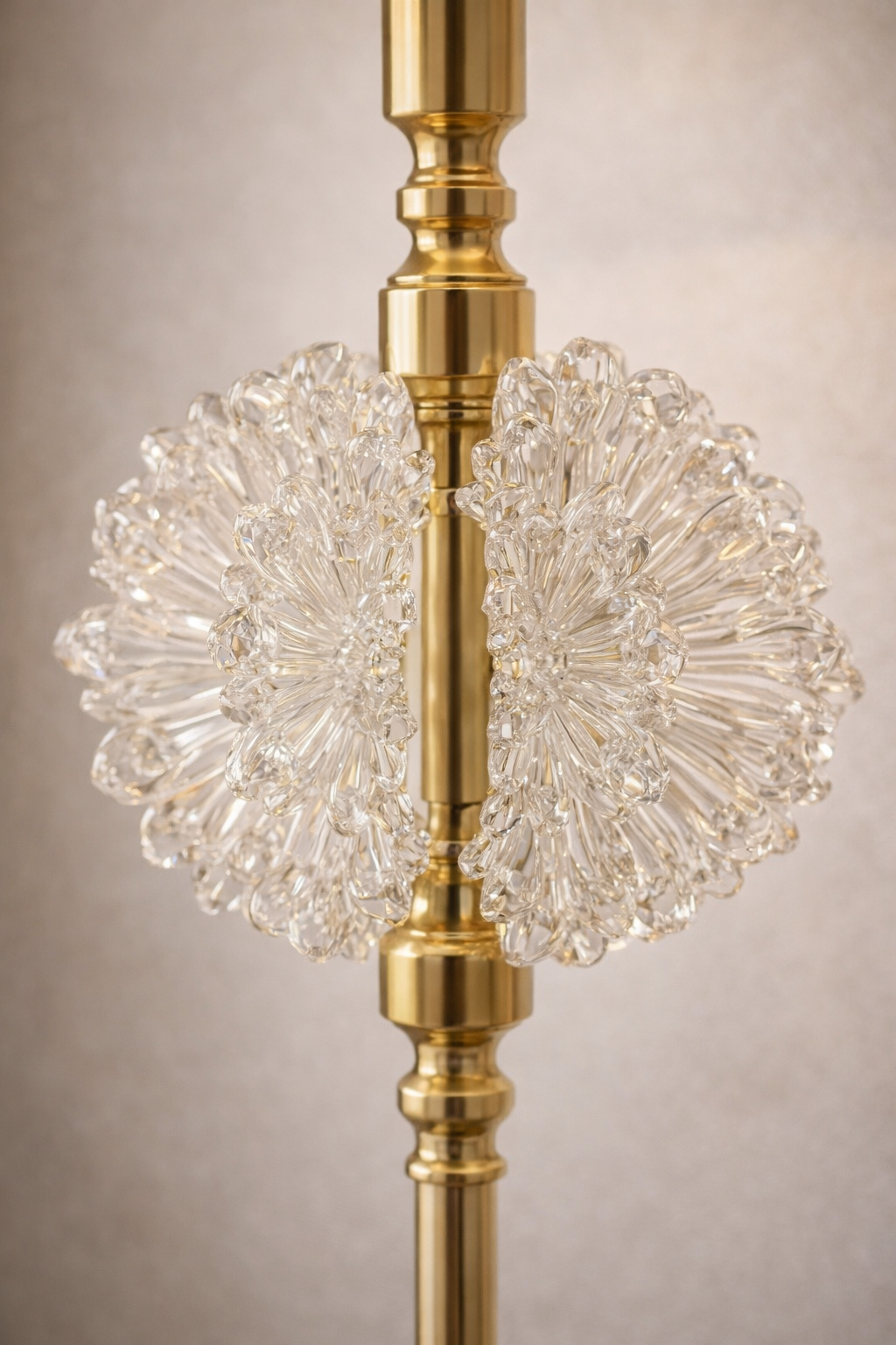 ستاند لامب سيليستيا كراون