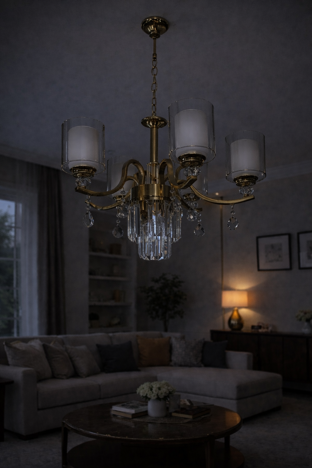 ثريا كريستافيل – CRISTAVIEL